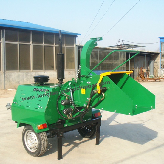 ATV towable self powered diesel engine wood chipper with hydraulic ...