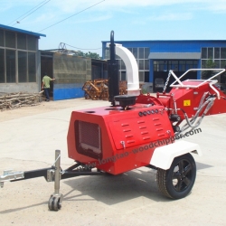 ATV TOWABLE DIESEL ENGINE WOOD CHIPPER WITH CE
