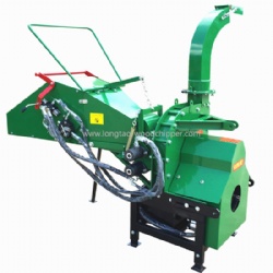 WC8 Pto Driven Wood Chipper 38L Hydraulic Oil Tank For Safety Rotor Lock System